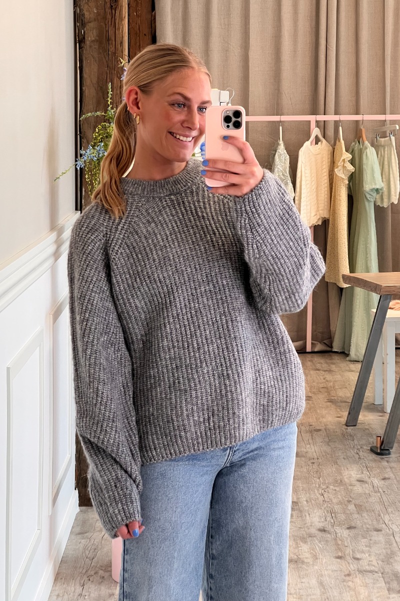 Strik   Nuzindi Pullover   Storm Front Melange fra Nümph