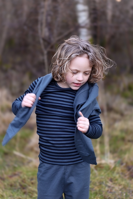 Stribet Rib Bluse Indigo Blå & Navy Blå fra Birkholm