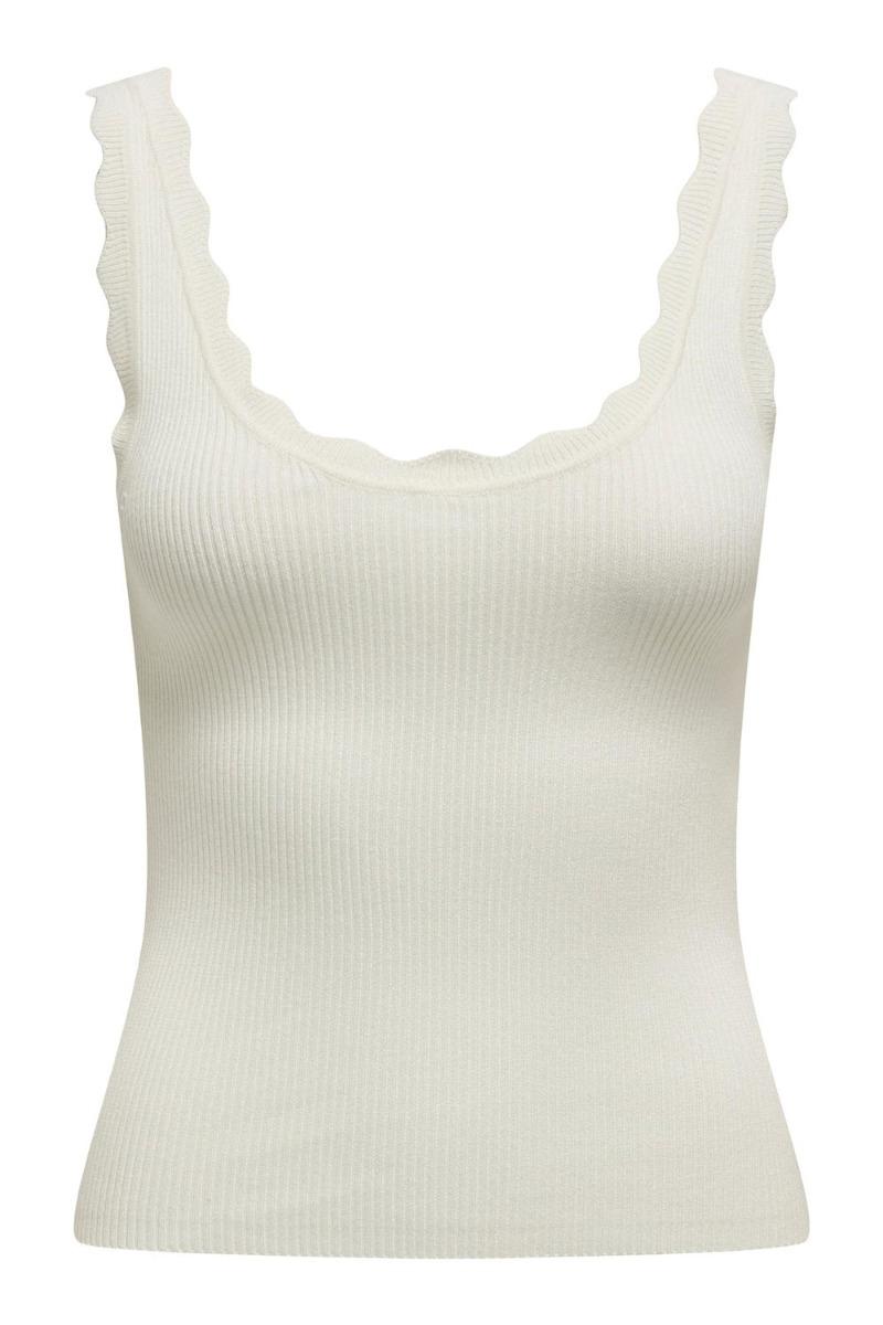 Top     Nanna S L Scallop Edge Top   Cloud Dancer fra Jdy