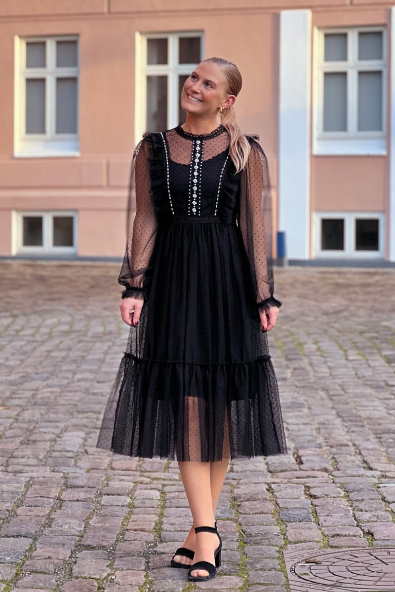 Kjole   Augusta Lace Dress   Black fra Loved By Lykke