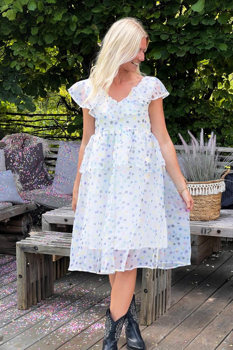 Kjole   Confetti Ss Dress   Multi Dot Pastell fra Loved By Lykke