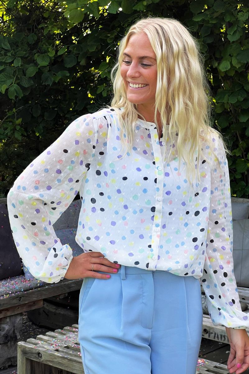 Skjorte   Confetti Ls Shirt   Multi Dot Pastell fra Loved By Lykke