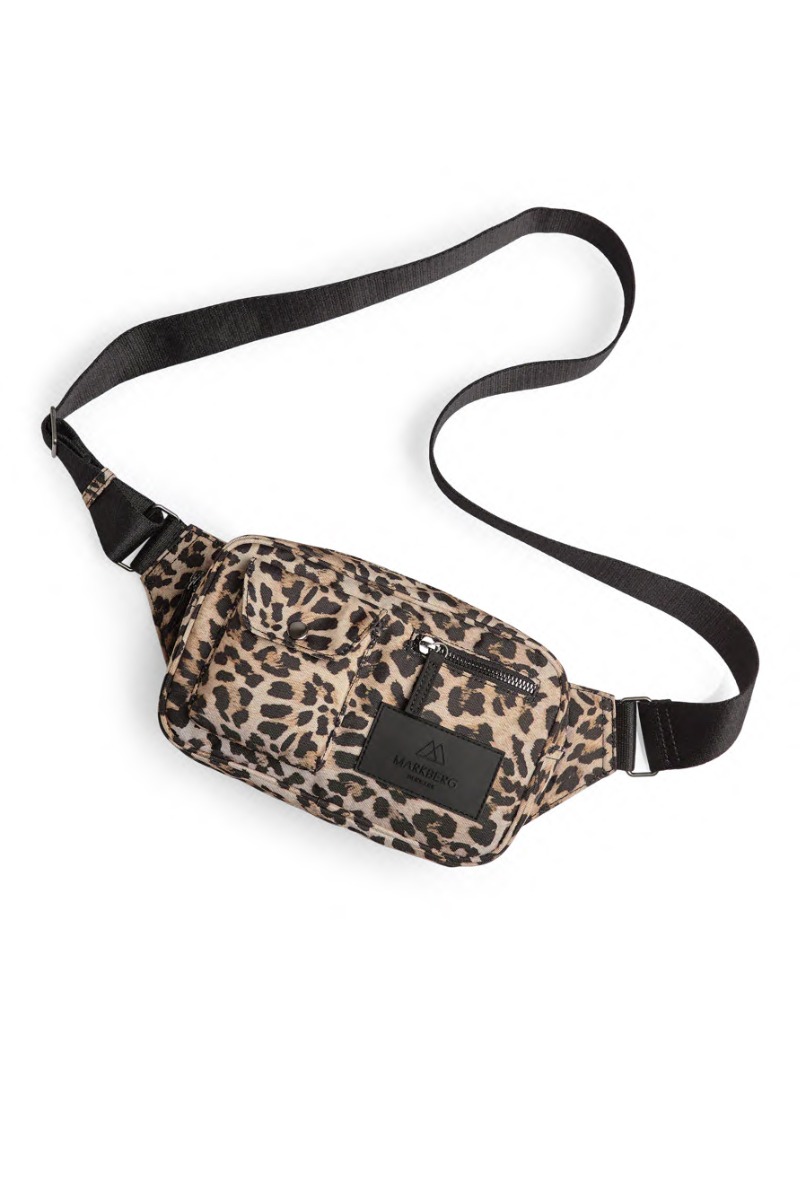 Taske   Darlambg Bum Bag, Monochrome   Leopard fra Markberg