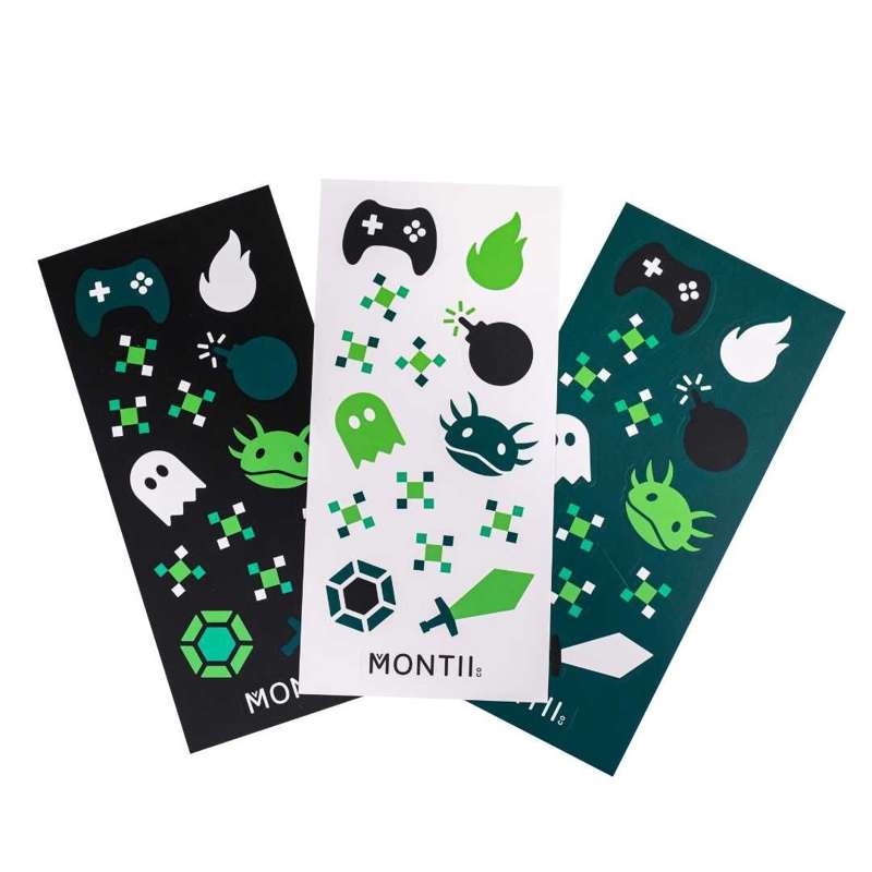 Vandfaste Stickers Til Madkasser Og Drikkedunke   Game On fra Montiico