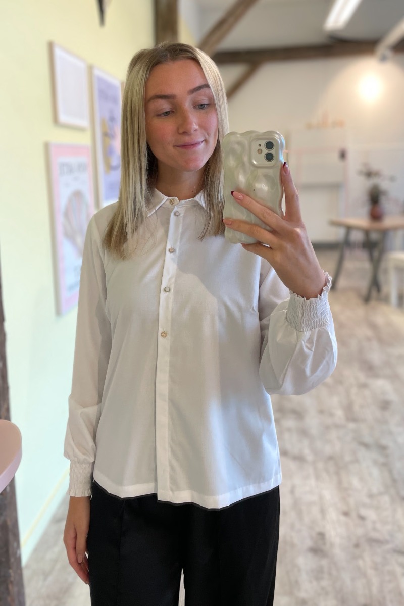 Skjorte   Nu Tully Shirt   Bright White fra Nümph