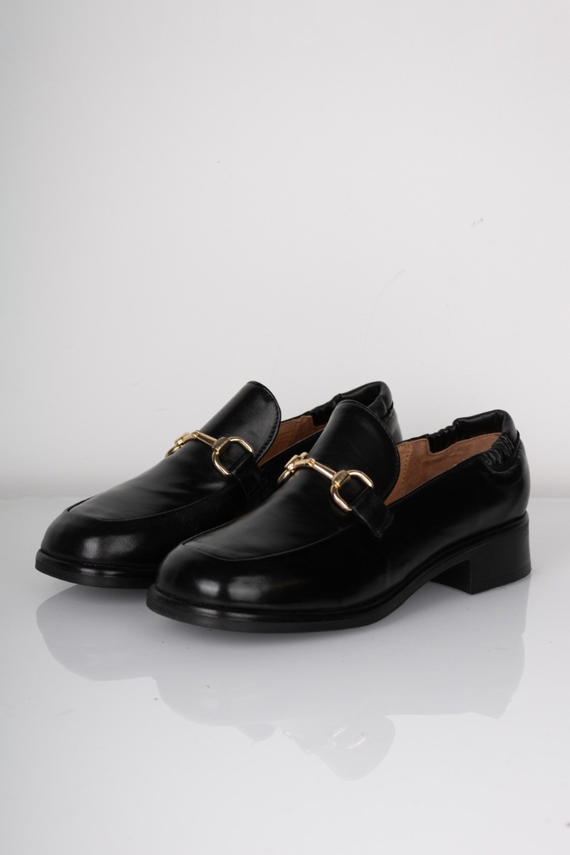 Sko Maui Buckle Black fra Pavement