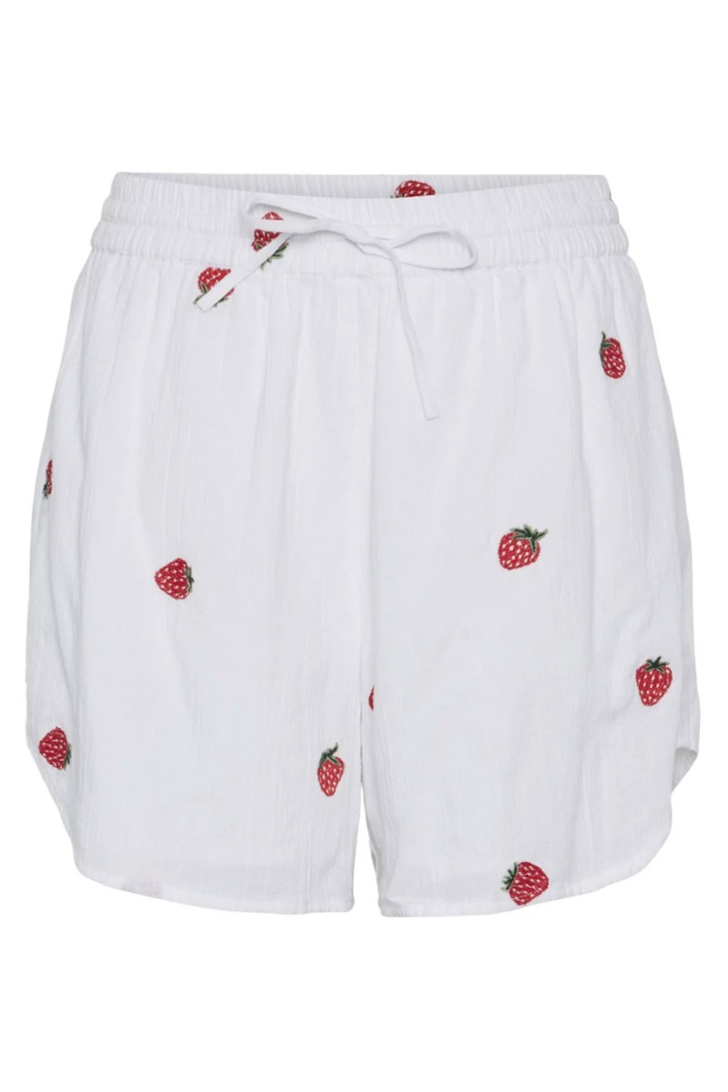 Shorts   Pc Selena Hw Shorts   Bright White Strawberries fra Pieces