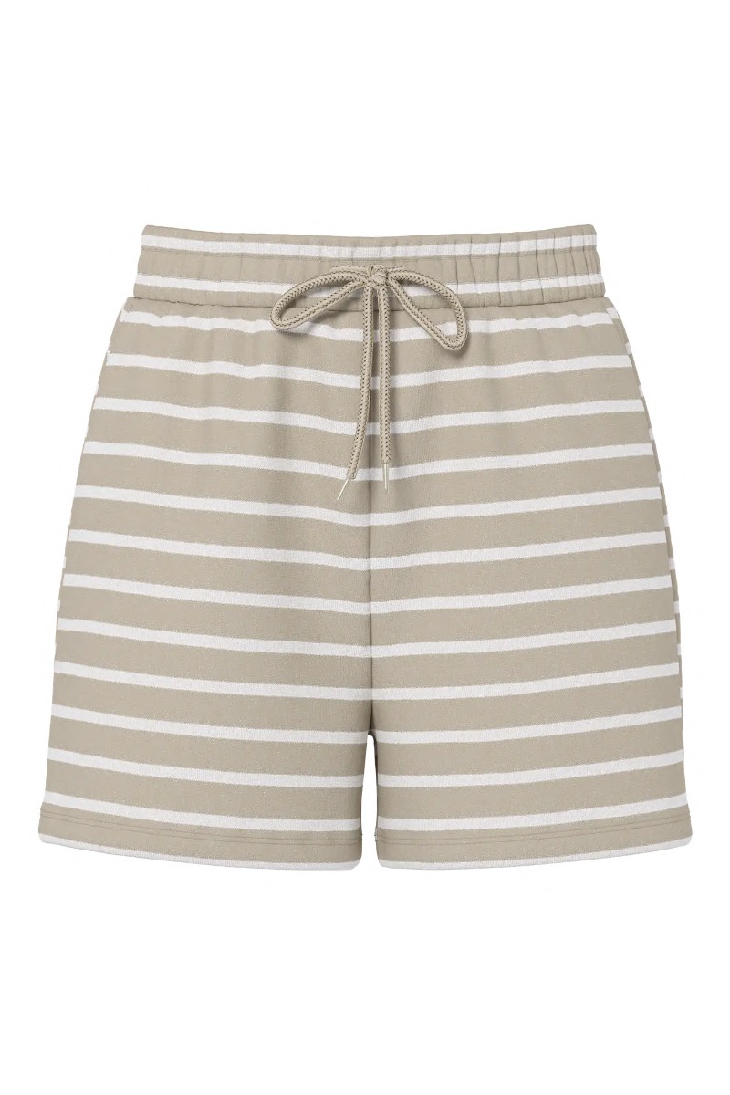 Shorts   Chilli Summer Hw Shorts Stripe   Crockery Cloud Dancer fra Pieces