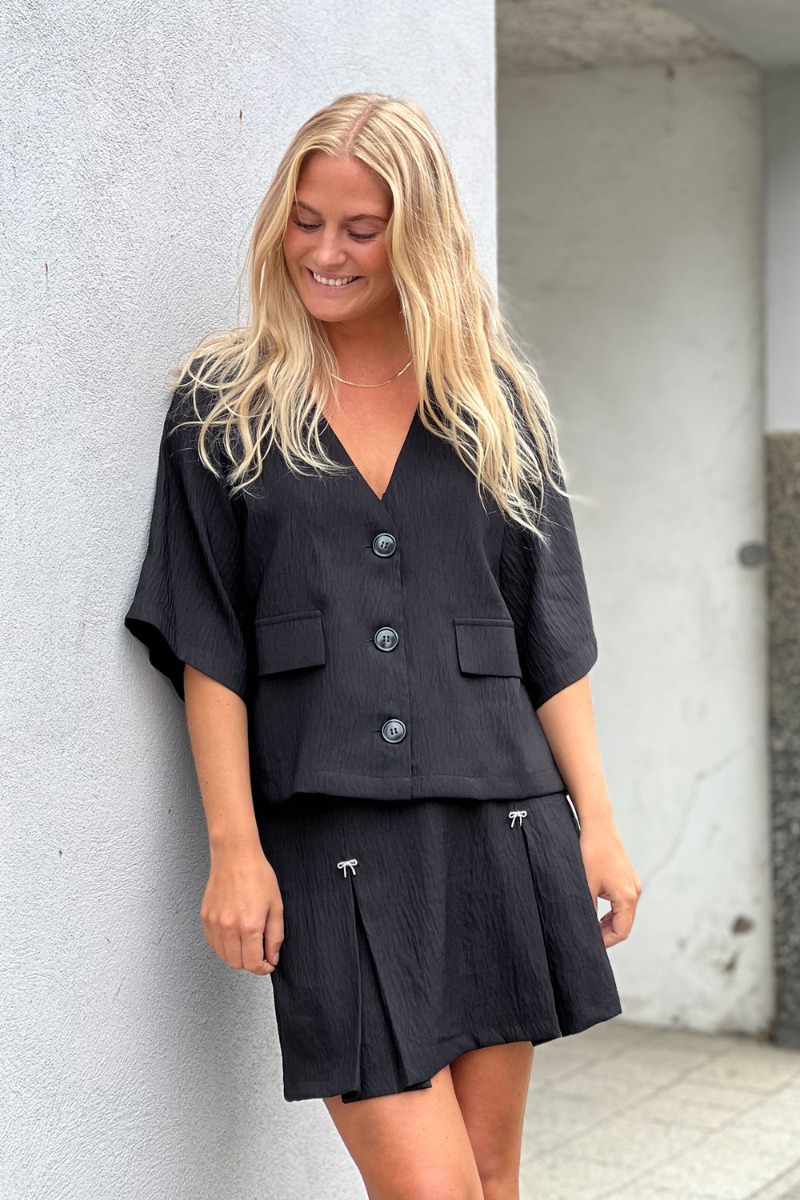 Nederdel   Enisa Sk   Black fra Sisters Point