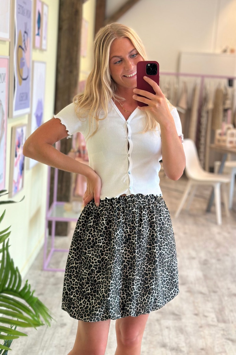 Nederdel   Giny Sk1   Leo fra Sisters Point