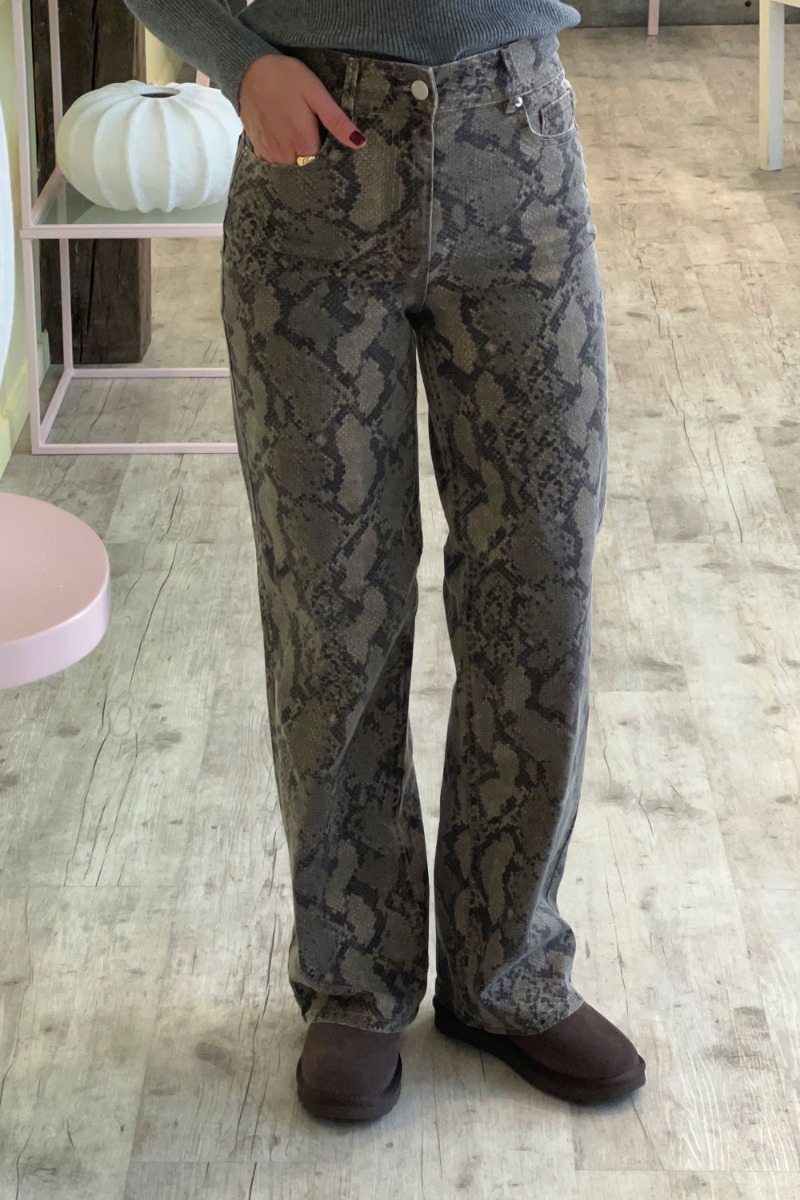 Y.a.s   Jeans    Leonora Hw Denim Jeans   Black Snake Print fra Yas